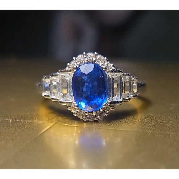 Vintage sterling silver ring sz 8.5 - Picture 1 of 4